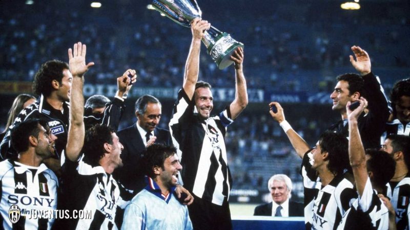 欧洲超级杯冠军 (UEFA Super Cup Champion)